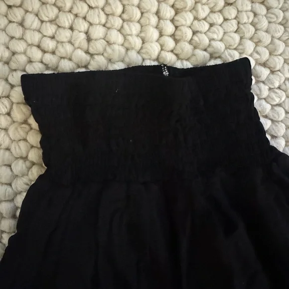 Black Women's Skirt From Vietnam - Picture 2 of 4